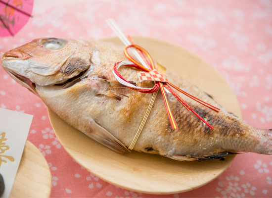 鯛の尾頭付き